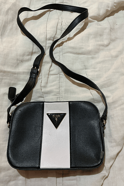 Guess Monotone Crossbody Bag by Guess — pre-loved on Thrifted.mt