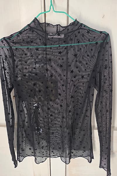 Black Star Print Mesh Top by Terranova — pre-loved on Thrifted.mt
