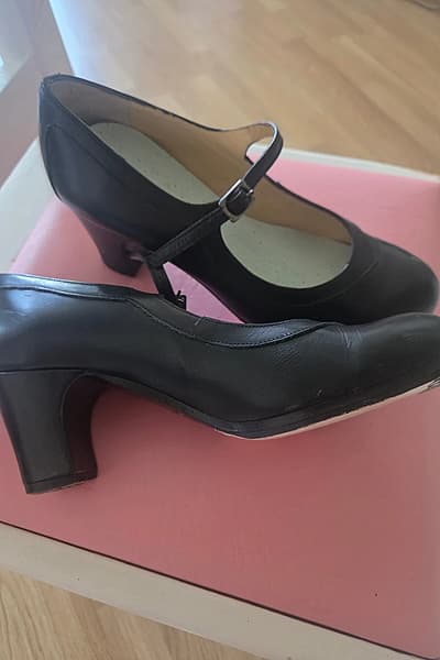 Flamenco Dance Begoña Cervera Leather Mary Janes  by Begoña Cervera — pre-loved on Thrifted.mt