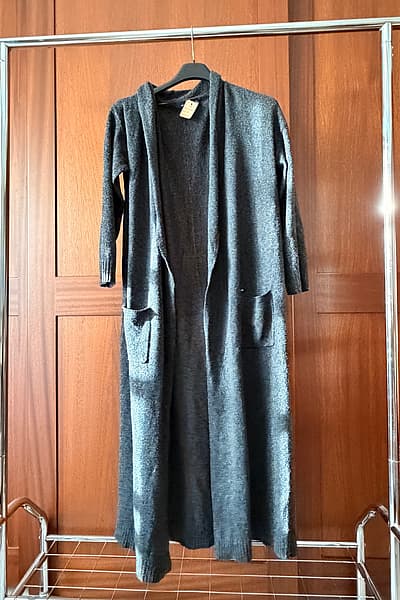 Kiabi Grey Winter Cardigan — pre-loved on Thrifted.mt