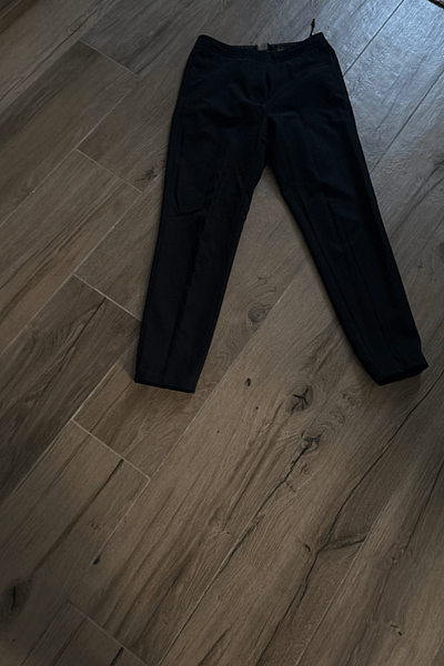 Smart Slim Fit Black Trousers — pre-loved on Thrifted.mt