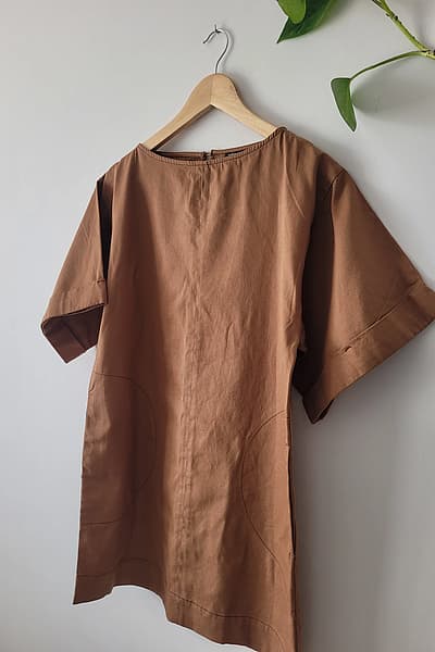 Loose Fit Sleeve Tunic  by ASOS Design — pre-loved on Thrifted.mt