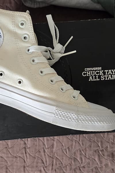 Converse Chuck Taylor All Star II by Converse — pre-loved on Thrifted.mt