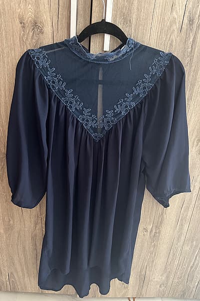 Navy embroidered mesh panel top — pre-loved on Thrifted.mt