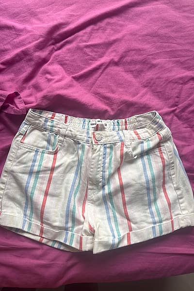 Striped high-waisted denim shorts by Tally Weijl — pre-loved on Thrifted.mt