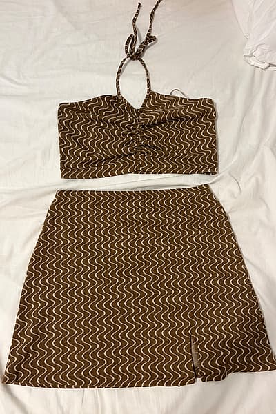 Wavy Pattern Two-Piece Set by Pull&Bear — pre-loved on Thrifted.mt