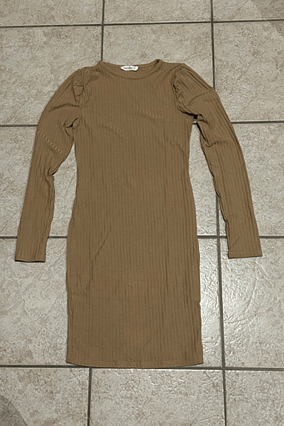 Tan ribbed long sleeve dress by Terranova — pre-loved on Thrifted.mt