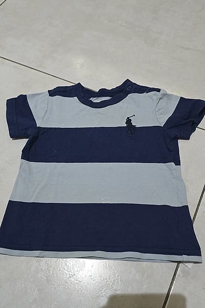Ralph Lauren Striped Cotton Crew Neck T-Shirt by Ralph Lauren — pre-loved on Thrifted.mt
