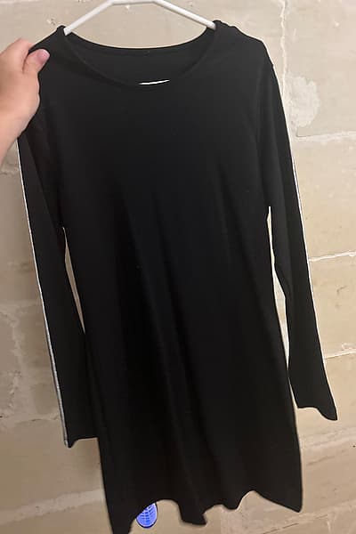 Black Long Sleeve Mini Dress — pre-loved on Thrifted.mt