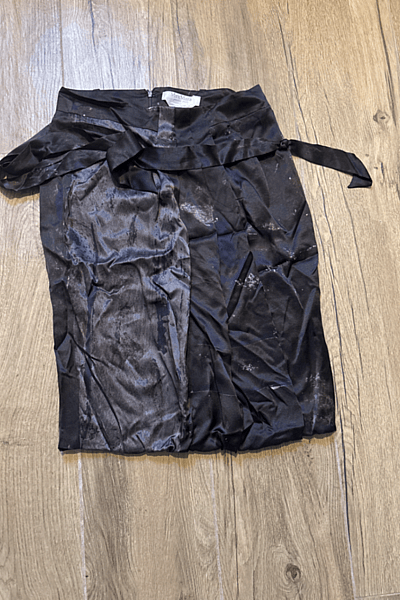 Max Mara Black Patterned Skirt by Max Mara — pre-loved on Thrifted.mt
