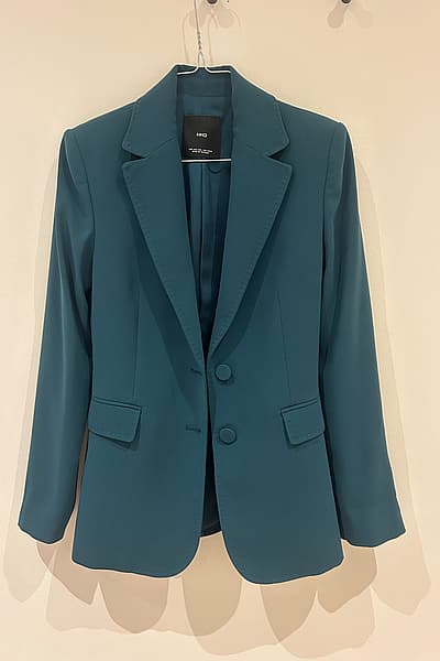 MANGO Tailored Dark Green Button Blazer (XXS) by Mango — pre-loved on Thrifted.mt