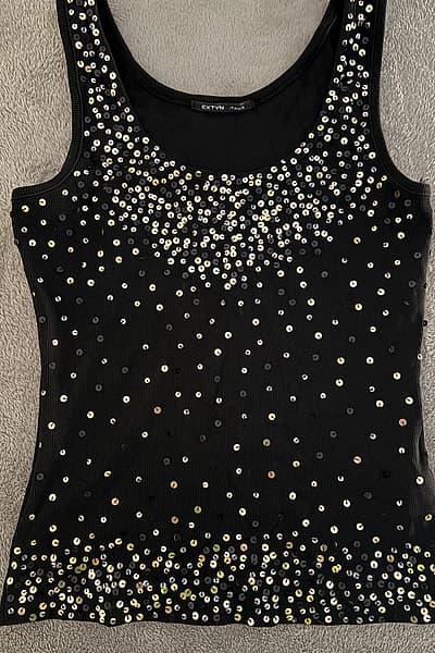 Black Sequin Sleeveless Top by Extyn — pre-loved on Thrifted.mt