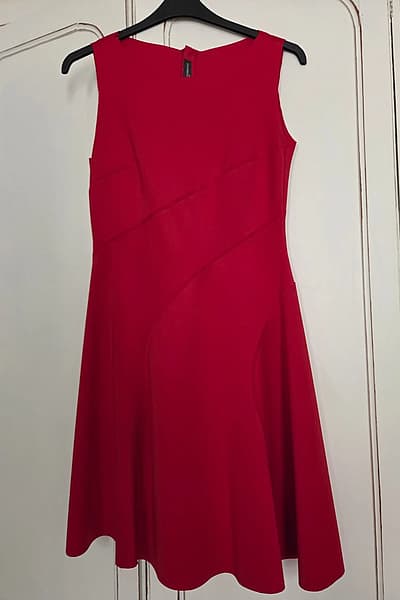 Sandro Ferrone red midi dress by Sandro Ferrone — pre-loved on Thrifted.mt