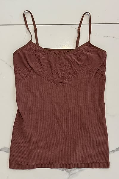 Ribbed camisole with floral detail corset style  — pre-loved on Thrifted.mt