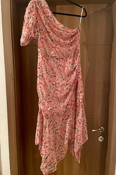 One-Shoulder Floral Ruched Dress by SHEIN — pre-loved on Thrifted.mt