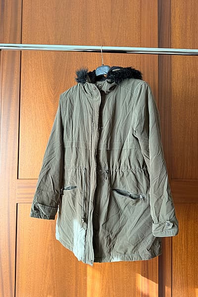 Primark Green Jacket — pre-loved on Thrifted.mt
