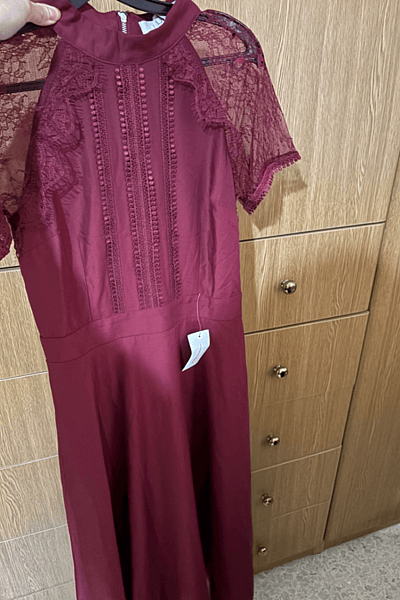 Burgundy Lace High Neck Dress by Liquorish — pre-loved on Thrifted.mt