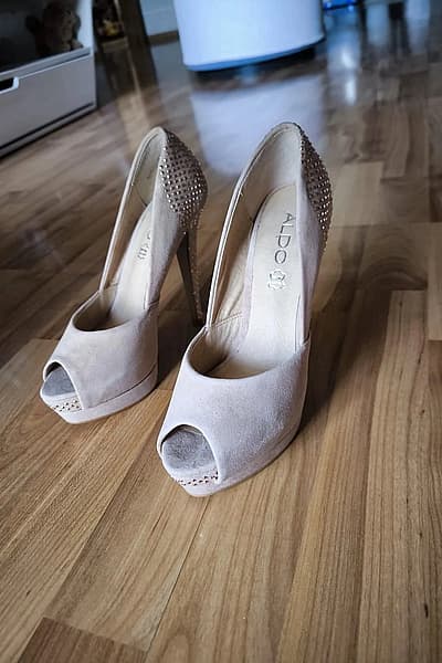ALDO embellished peep-toe heels by ALDO — pre-loved on Thrifted.mt