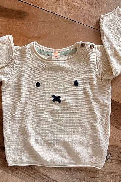 Sweater size 74 miffy  — pre-loved on Thrifted.mt