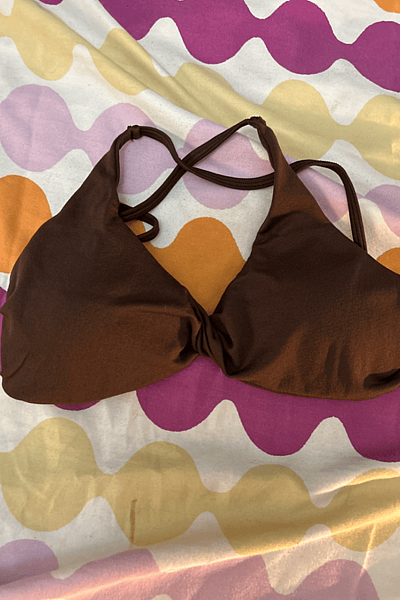 Brown sports bra by No brand — pre-loved on Thrifted.mt