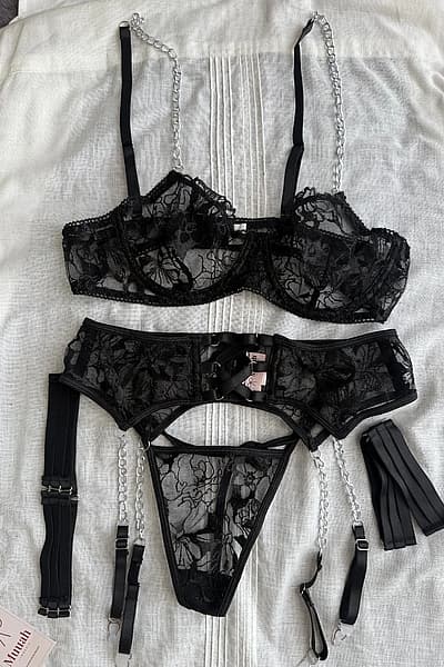 Lingerie Set Dark Fantasy by Muuah Lingerie — pre-loved on Thrifted.mt
