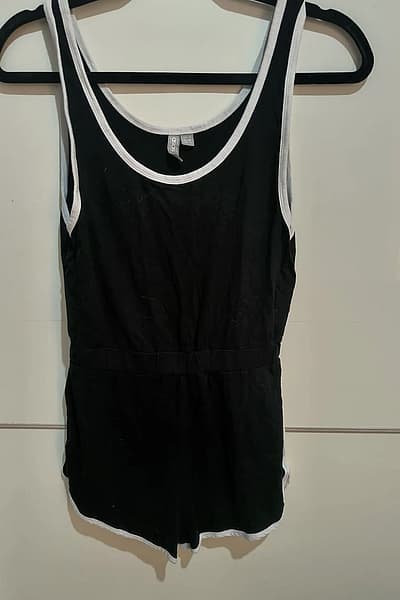 ASOS Black Contrast Trim Playsuit by ASOS — pre-loved on Thrifted.mt
