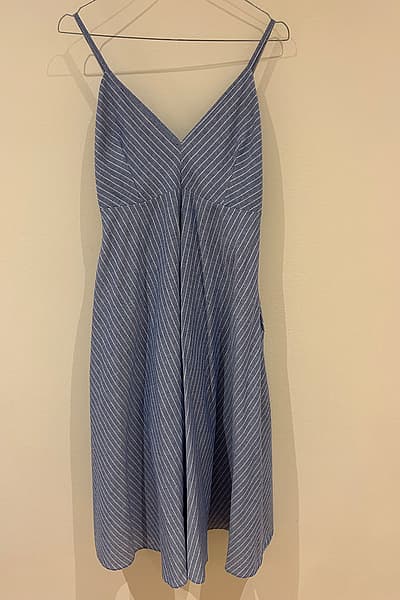 Blue striped cotton midi dress — pre-loved on Thrifted.mt