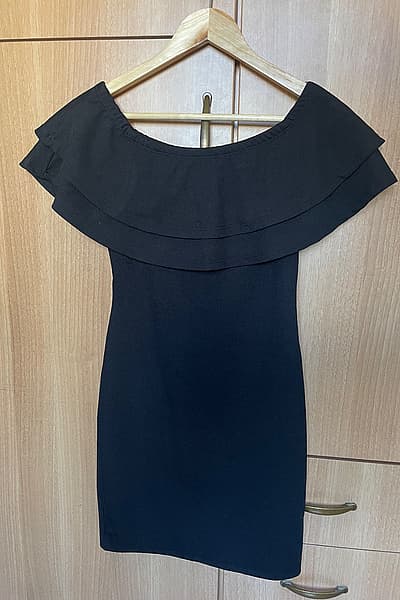 New look off shoulder dress — pre-loved on Thrifted.mt
