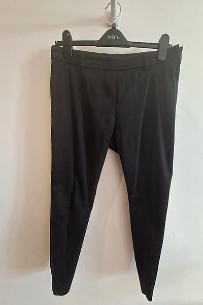 Classic Black Tailored Trousers — pre-loved on Thrifted.mt