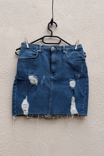 Pull&Bear Distressed Fitted Denim Skirt by Pull&Bear — pre-loved on Thrifted.mt