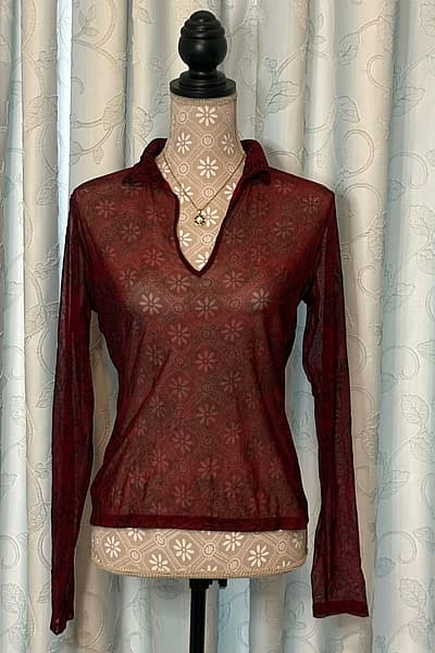 New York & Company Mesh Top Y2K by New York & Company — pre-loved on Thrifted.mt