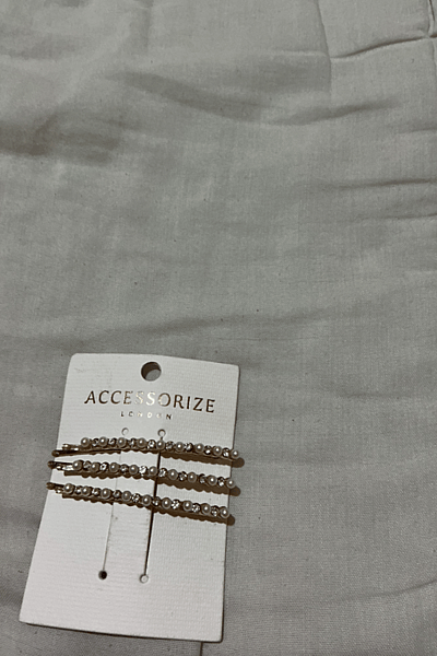 Pearl and Crystal Hair Grips by Accessorize — pre-loved on Thrifted.mt