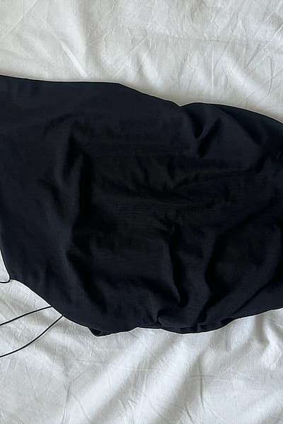 Black mesh cami top by Zara — pre-loved on Thrifted.mt