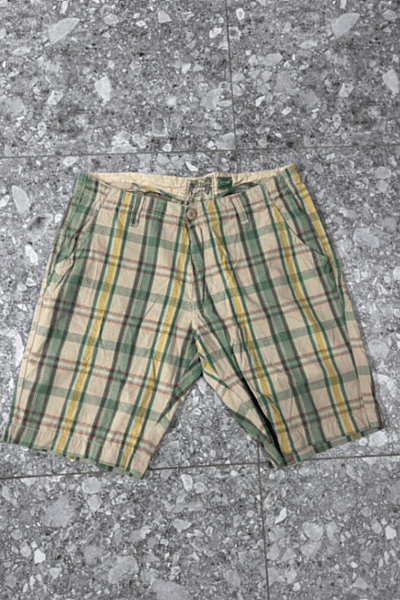 Blue Tribe Plaid Summer Shorts by Blue Tribe — pre-loved on Thrifted.mt