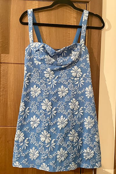 Blue floral textured mini dress by SHEIN — pre-loved on Thrifted.mt