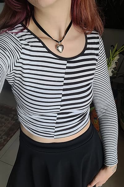 Striped Bershka crop top by Bershka — pre-loved on Thrifted.mt