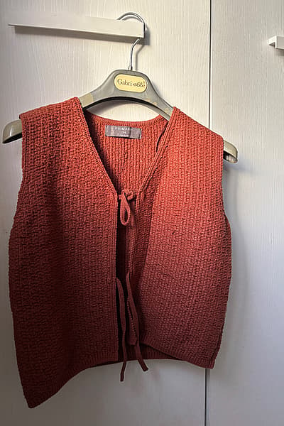 Brown tie up crochet style vest by Primark — pre-loved on Thrifted.mt