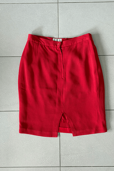 Vintage Valentino Red Textured Pencil Skirt by Valentino  — pre-loved on Thrifted.mt