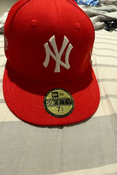 New Era Red Baseball Cap by New Era — pre-loved on Thrifted.mt