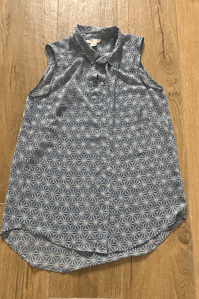 Geometric Print Sleeveless Shirt — pre-loved on Thrifted.mt