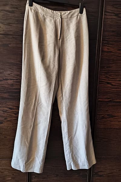 beige tailored straight leg trousers by Morgan de Toi — pre-loved on Thrifted.mt