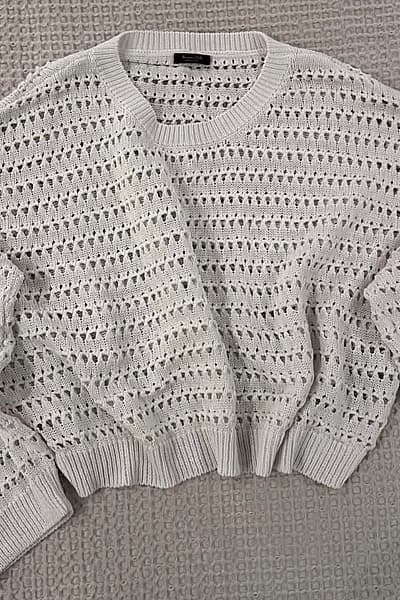 White Open Knit Long Sleeve Sweater by Massimo Dutti — pre-loved on Thrifted.mt