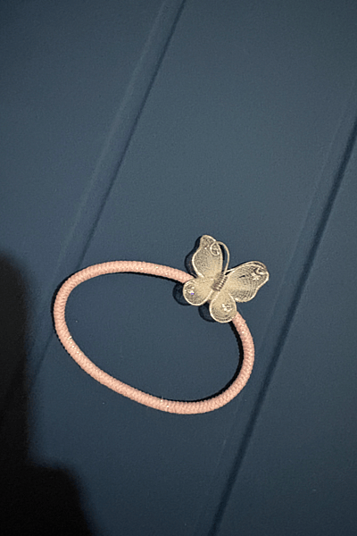 Pink Butterfly Hair Tie — pre-loved on Thrifted.mt