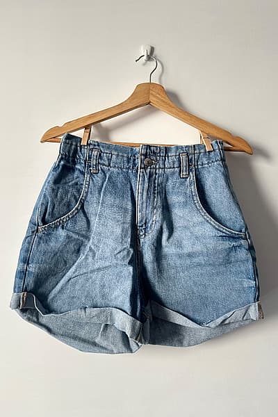 Blue denim shorts by OVS — pre-loved on Thrifted.mt