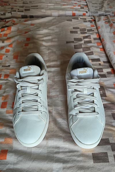 Puma White Sneakers Casual Trainers by Puma — pre-loved on Thrifted.mt