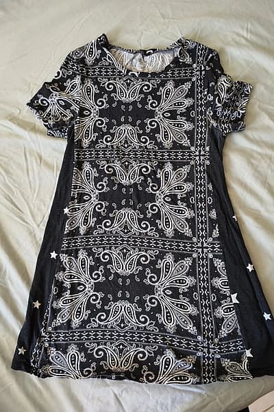 Summer short dress Tezenis by Tezenis — pre-loved on Thrifted.mt