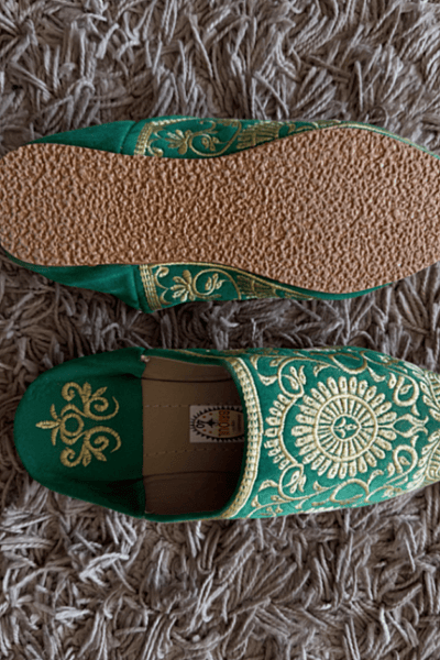 Moroccan babouche-style slipper — pre-loved on Thrifted.mt