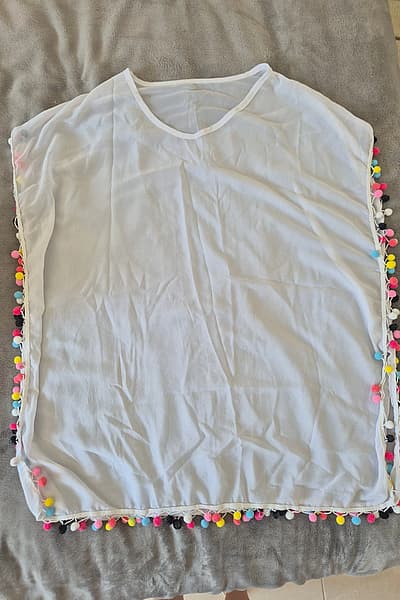 Beach Poncho — pre-loved on Thrifted.mt