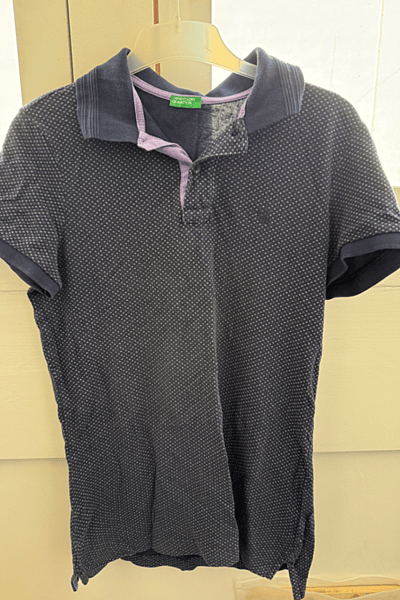 Navy Blue Piqué Polo Shirt by United Colors of Benetton — pre-loved on Thrifted.mt