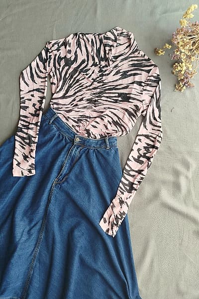 Bimba Y Lola Animal Print Top by Bimba y Lola — pre-loved on Thrifted.mt